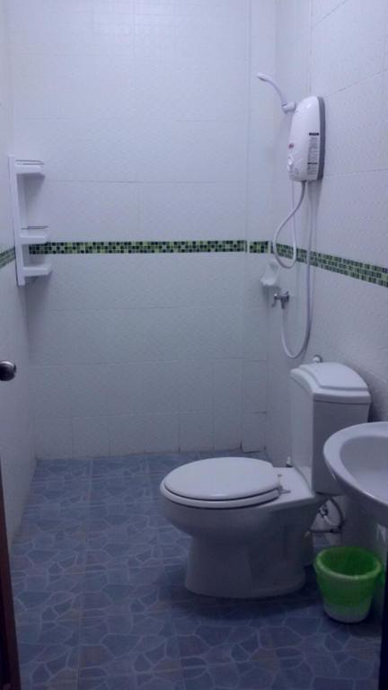 Da Puccio Rawai Guesthouse Экстерьер фото