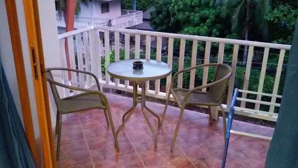 Da Puccio Rawai Guesthouse Экстерьер фото