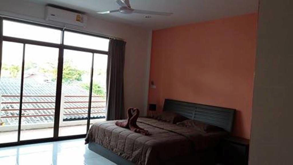 Da Puccio Rawai Guesthouse Экстерьер фото