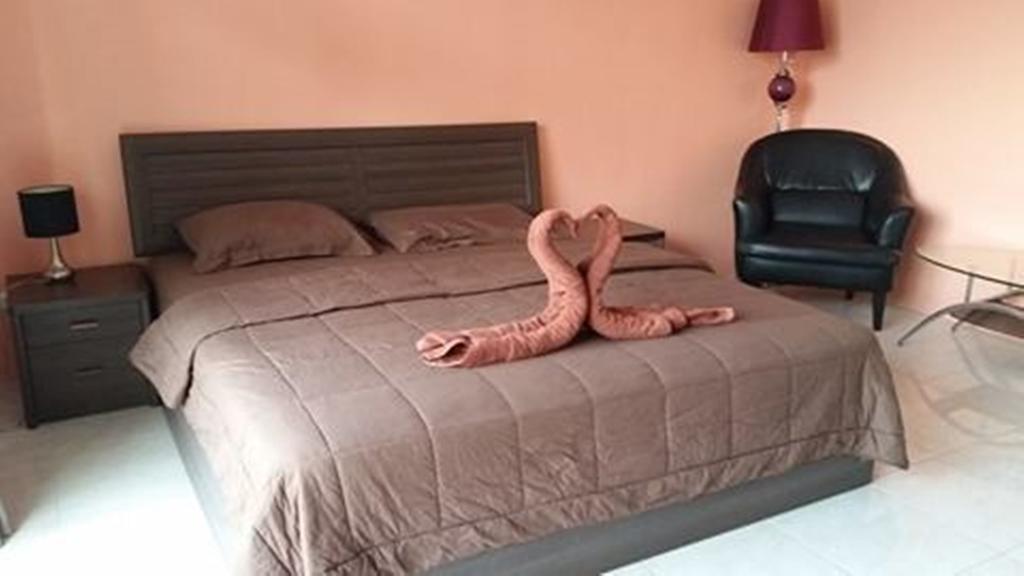 Da Puccio Rawai Guesthouse Экстерьер фото